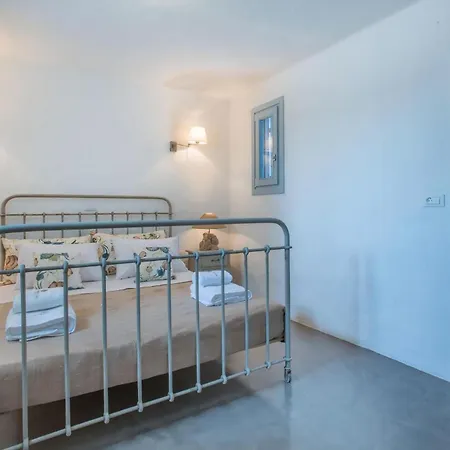 Maspalomas Deluxe Luxury Retreat In Gran Canaria Private Heated Pool Poolside Kitchen Bbq Facilities Golf Course View Minutes From, Vila Las Palmas de Gran Canaria
